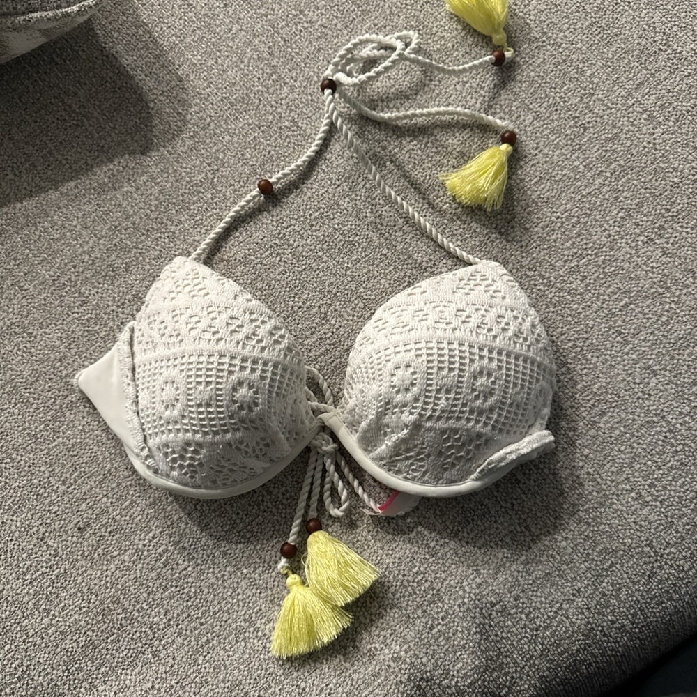 Victoria's Secret White Crochet Bikini Top